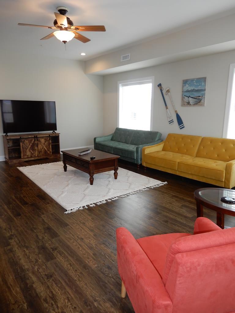 408 EAST FARRAGUT ROAD CREST BY THE SEA CONDO 301 WILDWOOD CREST